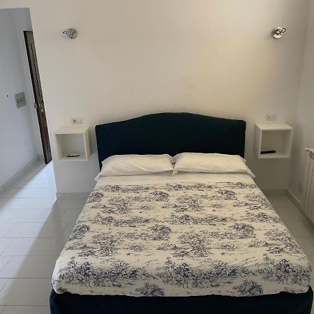 Crocelle Room 라벨로 외부 사진