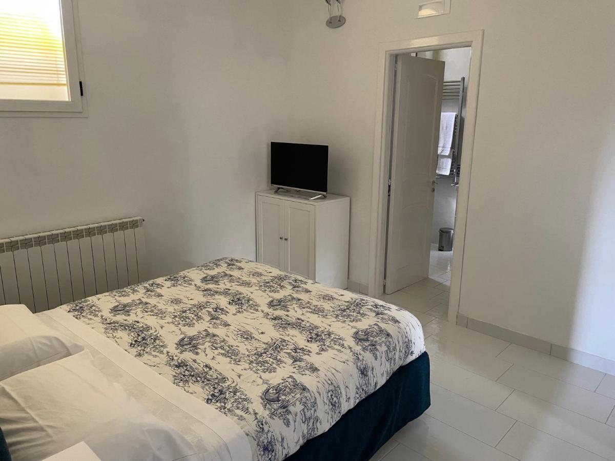 Crocelle Room 라벨로 외부 사진